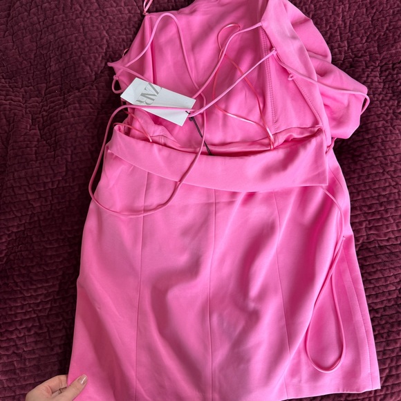 Pink Ruffle Detail Mini Dress - Picture 3 of 4